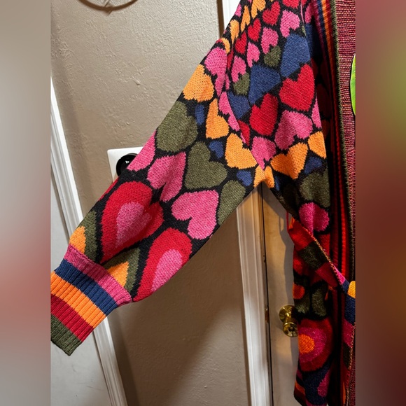 FARM Rio Multicolor Heart Pattern Sweater - Picture 6 of 11